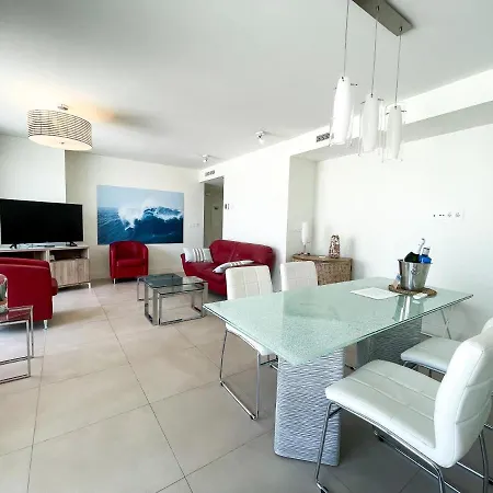 Panorama Iii Apartment